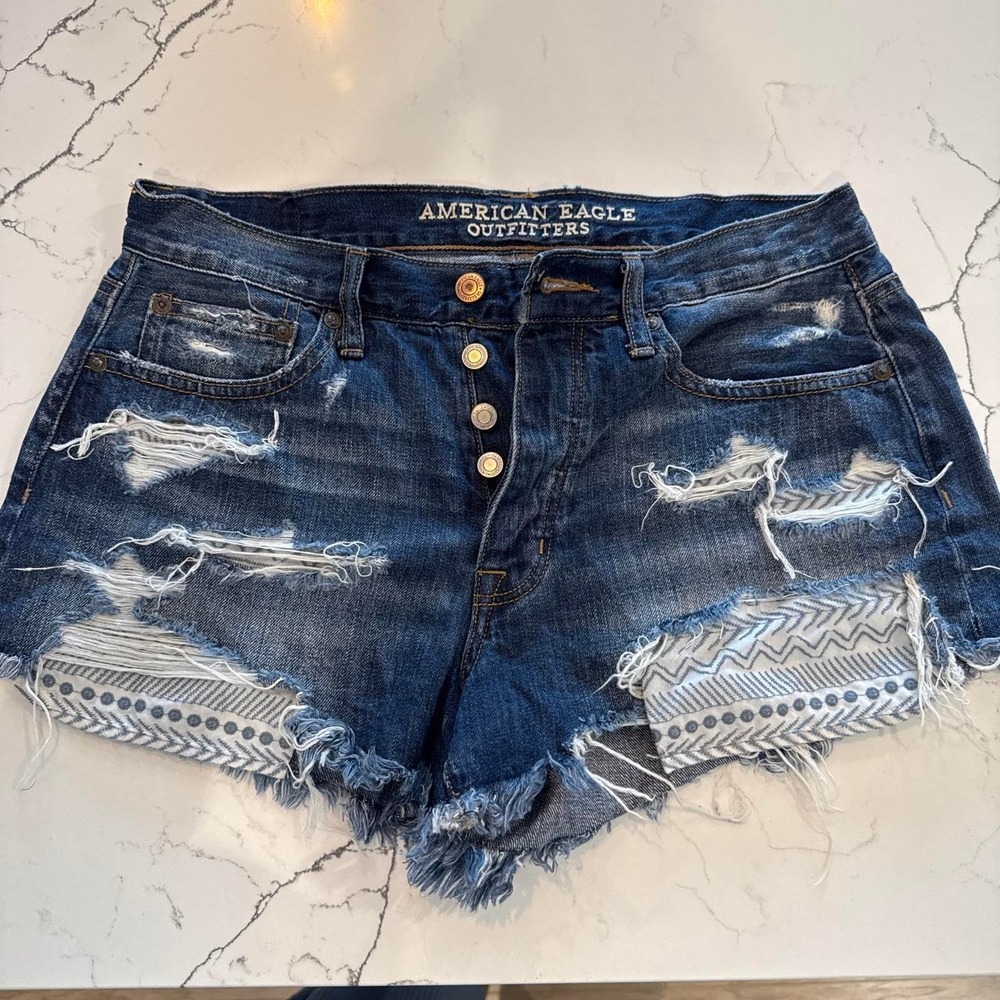 American Eagle vintage high-rise shorts